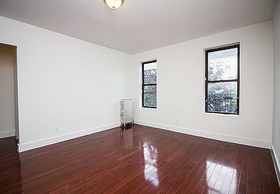 2nd image of 216 Macon St APT 7