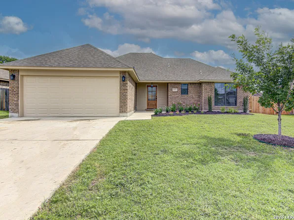 2327 Megan, New Braunfels, TX 78130