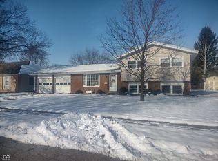 1313 W Roberts Ave, Marion, IN 46952