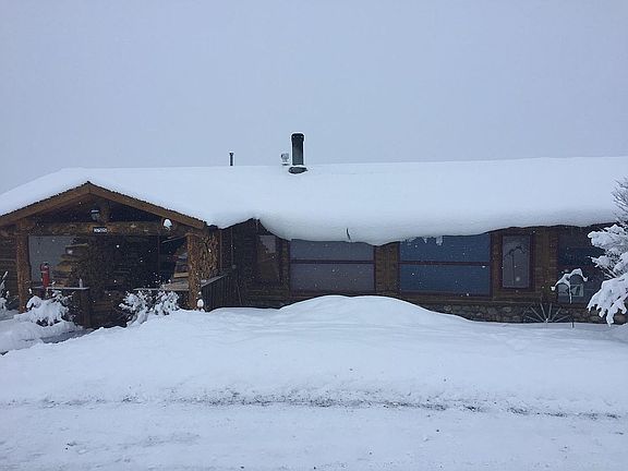 4th image of 37505 Saddle Mountain Dr