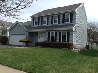 745 Lancaster Ln, Geneva, IL 60134