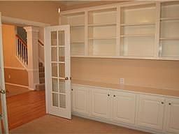 3rd image of 4714 Round Rock Ct