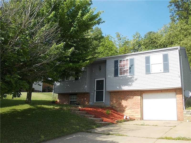 1st image of 229 Bonita St