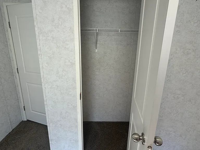 11 Zekes Ln — Photo 24