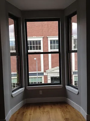 Rented by Full Time Management | media 21