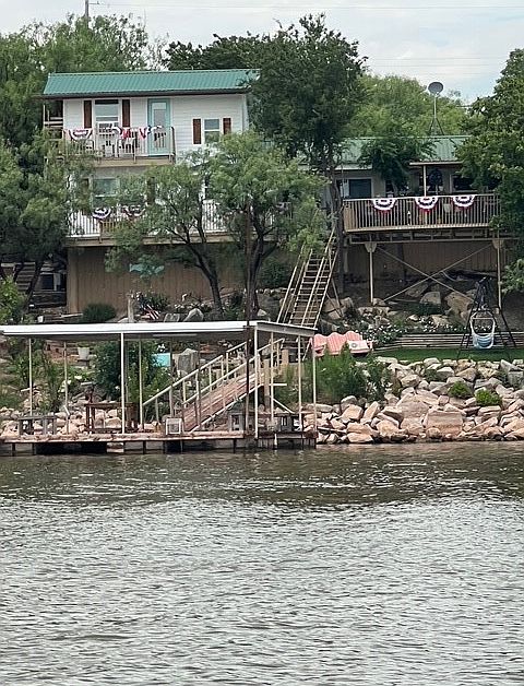 1st image of 325 Mohawk Rd