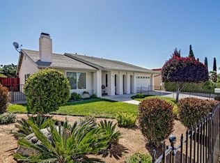 1970 Golden Circle Dr, Escondido, CA 92026