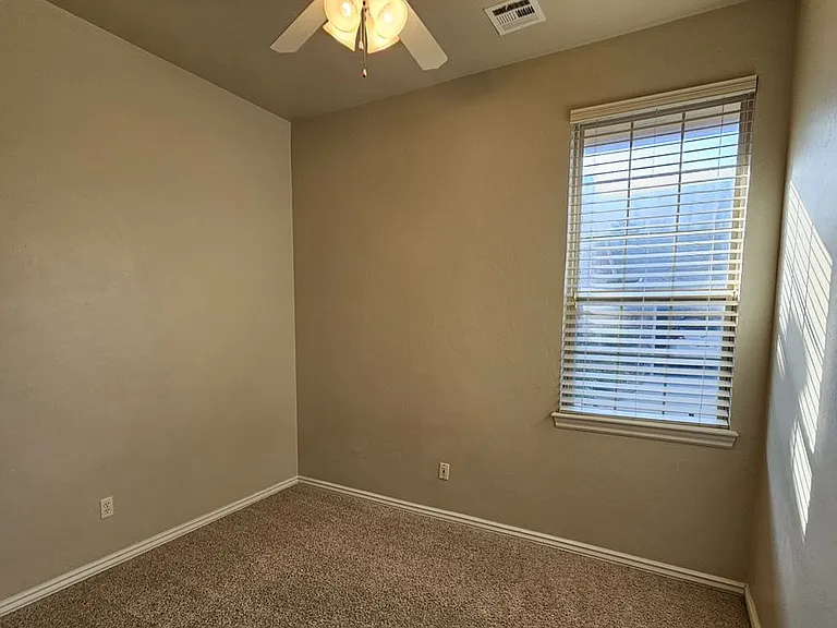 120 Napoli Ct — Photo 23