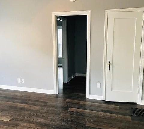 3rd image of 1336 El Camino Real APT 1
