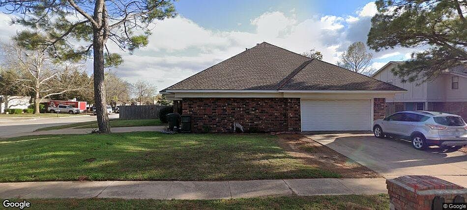 1st image of 3804 Belhaven Cir