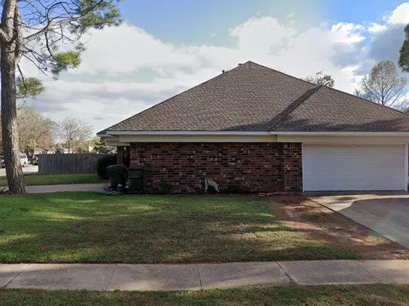 3804 Belhaven Cir, Norman, OK 73072