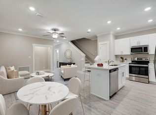 81 Date Palm Ln, Freeport, FL 32439