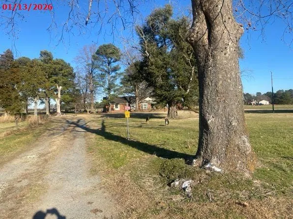 279 Vaughan Creek Rd, Pendleton, NC 27862