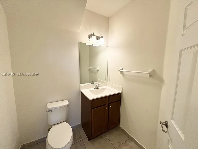 10620 NW 88th St #216 — Photo 7