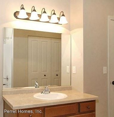 2nd image of 840 Centennial Centre Blvd APT 17