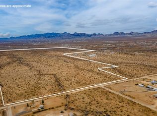 12 W Chino Dr, Golden Valley, AZ 86413