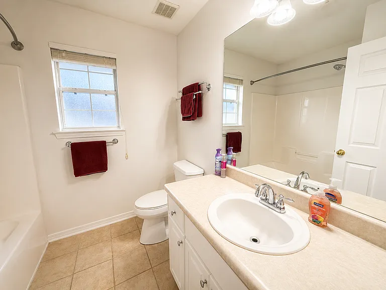9655 Parker Lake Cir — Photo 20