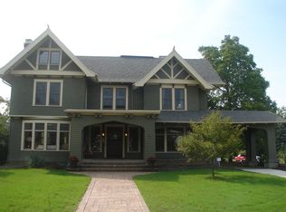 44 Lincoln Pkwy, Buffalo, NY 14222