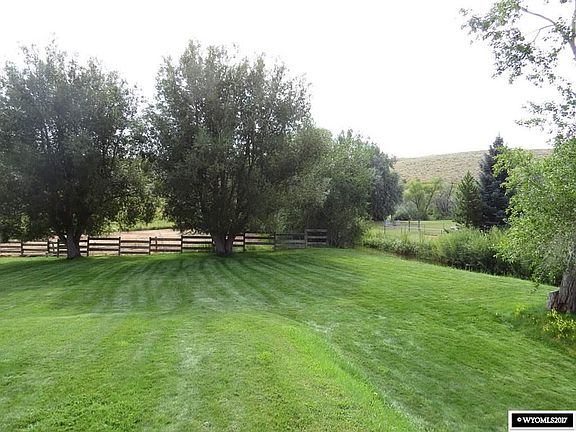 3rd image of 1948 Hillcrest Dr