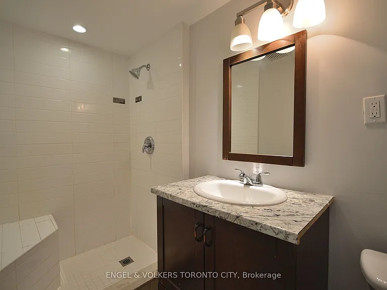190 Cherrywood Dr #BASEMENT — Photo 6