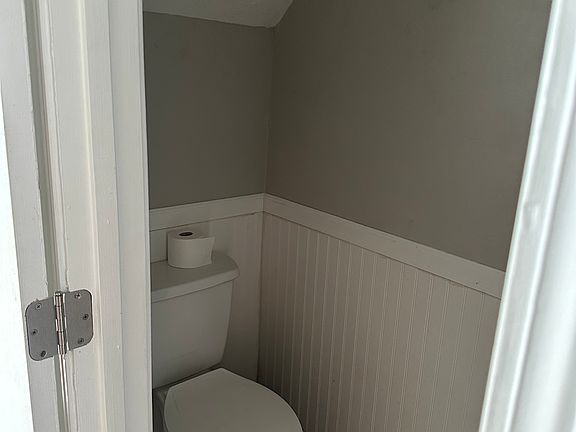 Downstairs Half Bathroom