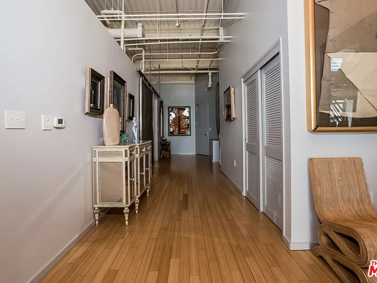 1130 S Flower St #416 — Photo 5
