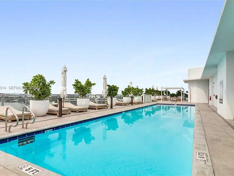6800 Indian Creek Dr #4D — Photo 42