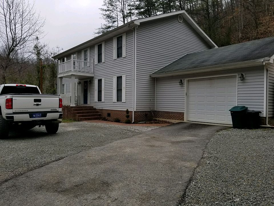 1st image of 165 Hillcrest Hts