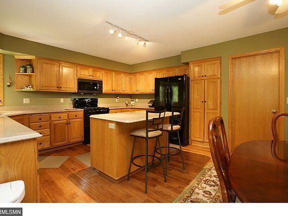 4th image of 3461 221st Ave NW