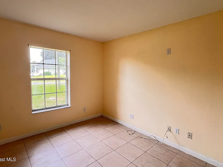 2681 Madden Ave SW — Photo 11
