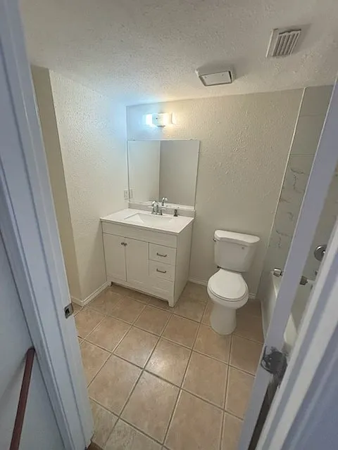 1 bed, 450 sqft, $950 — Photo 3