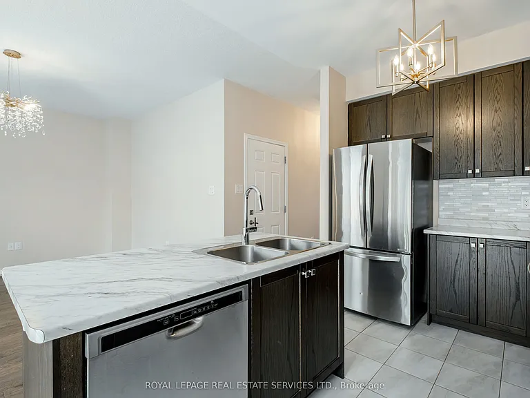 152 Munro Cir — Photo 26