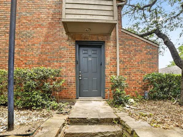 9254 Forest Ln APT 208, Dallas, TX 75243