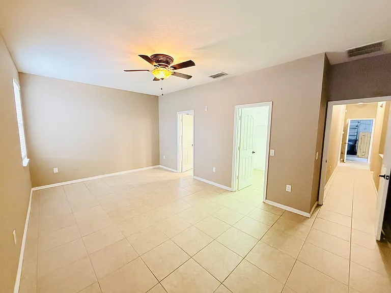 3227 Ogden Dr — Photo 10