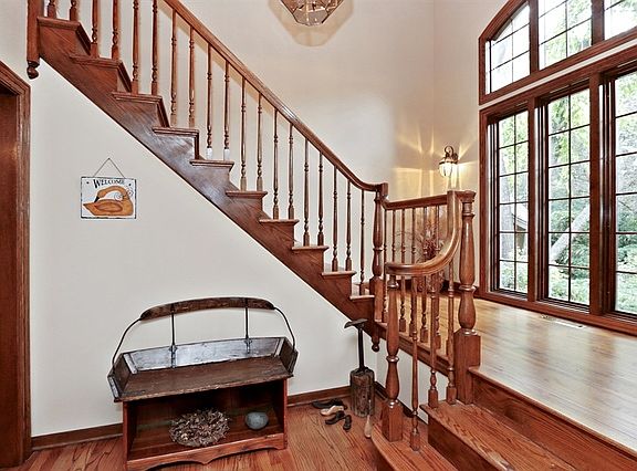 2nd image of 4662 Celano Dr