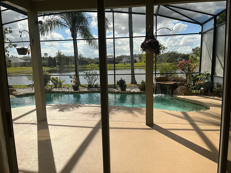 6623 Lake Pembroke Pl — Photo 12