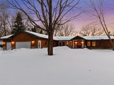 2835 Lindgren Ln, Maple Plain, MN, 55359