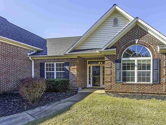2nd image of 412 Scenic Oak Dr