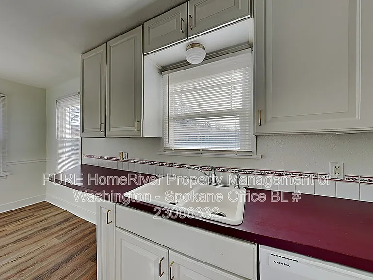 2214 W Buckeye Ave — Photo 2