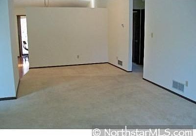 5th image of 1208 St Clair Ave