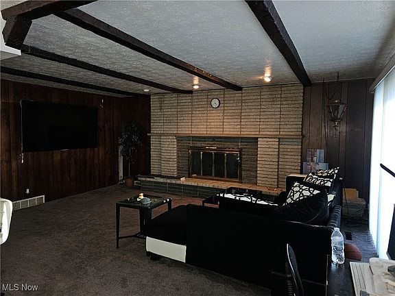 4th image of 840 Archer Rd