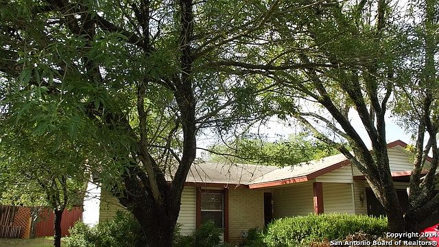 1st image of 10831 Green Hollow Dr