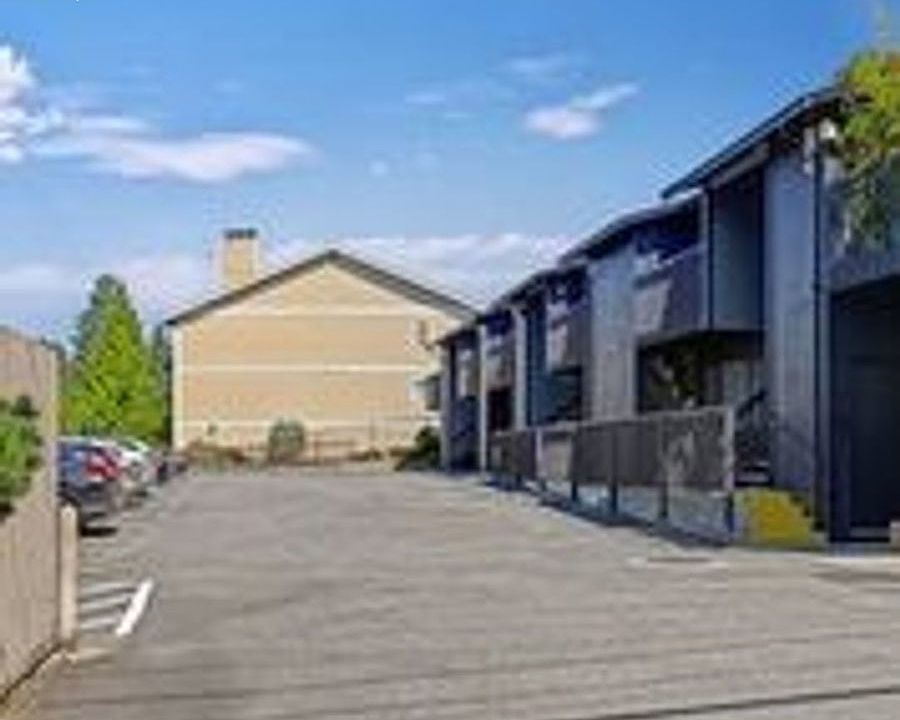 1st image of 12846 SE 40th Ln APT 5