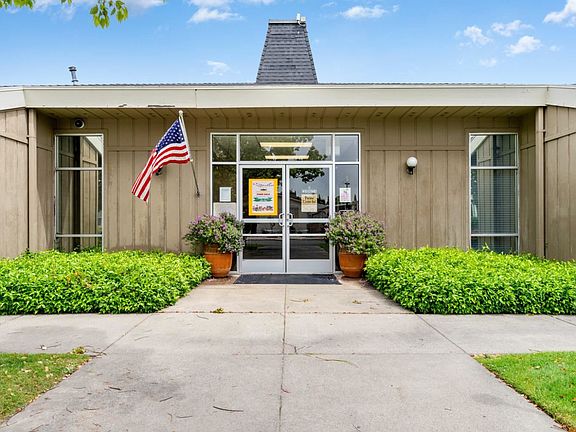 3rd image of 8228 Tanya Ln