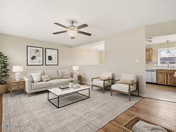 4th image of 9402 Doewood Ln