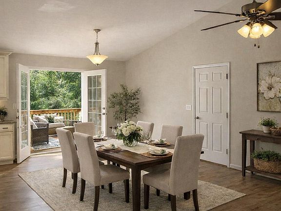 5th image of 400 Bluebird Way