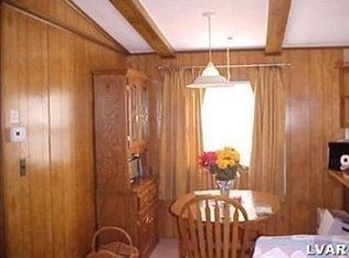 14 Valley View Dr, Bath, PA 18014