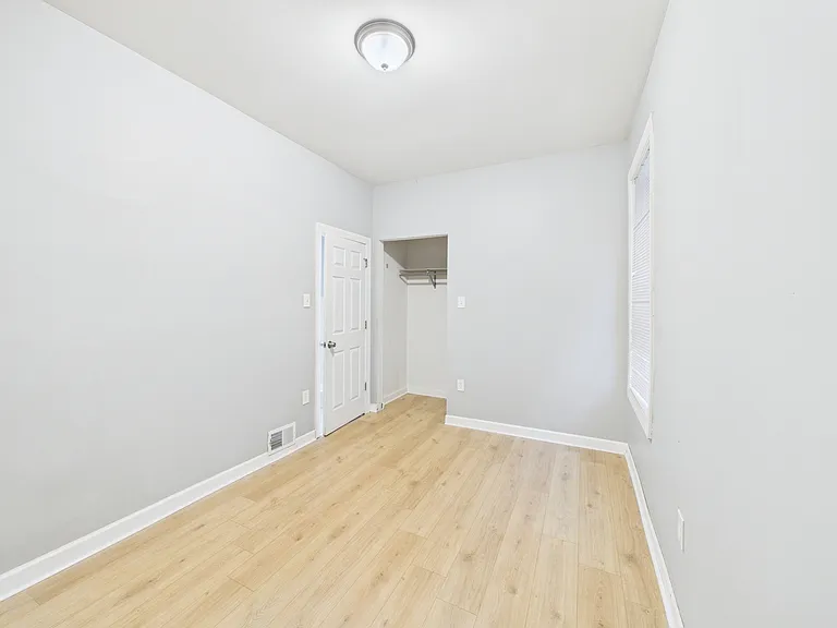 6639 S Bishop St #1 — Photo 3