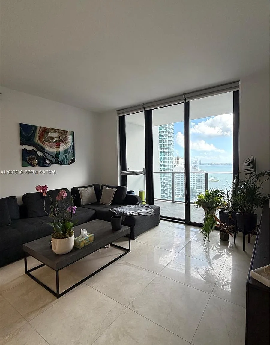 1010 Brickell Condo — Photo 3