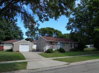 2000 2nd Ave NW, Austin, MN 55912
